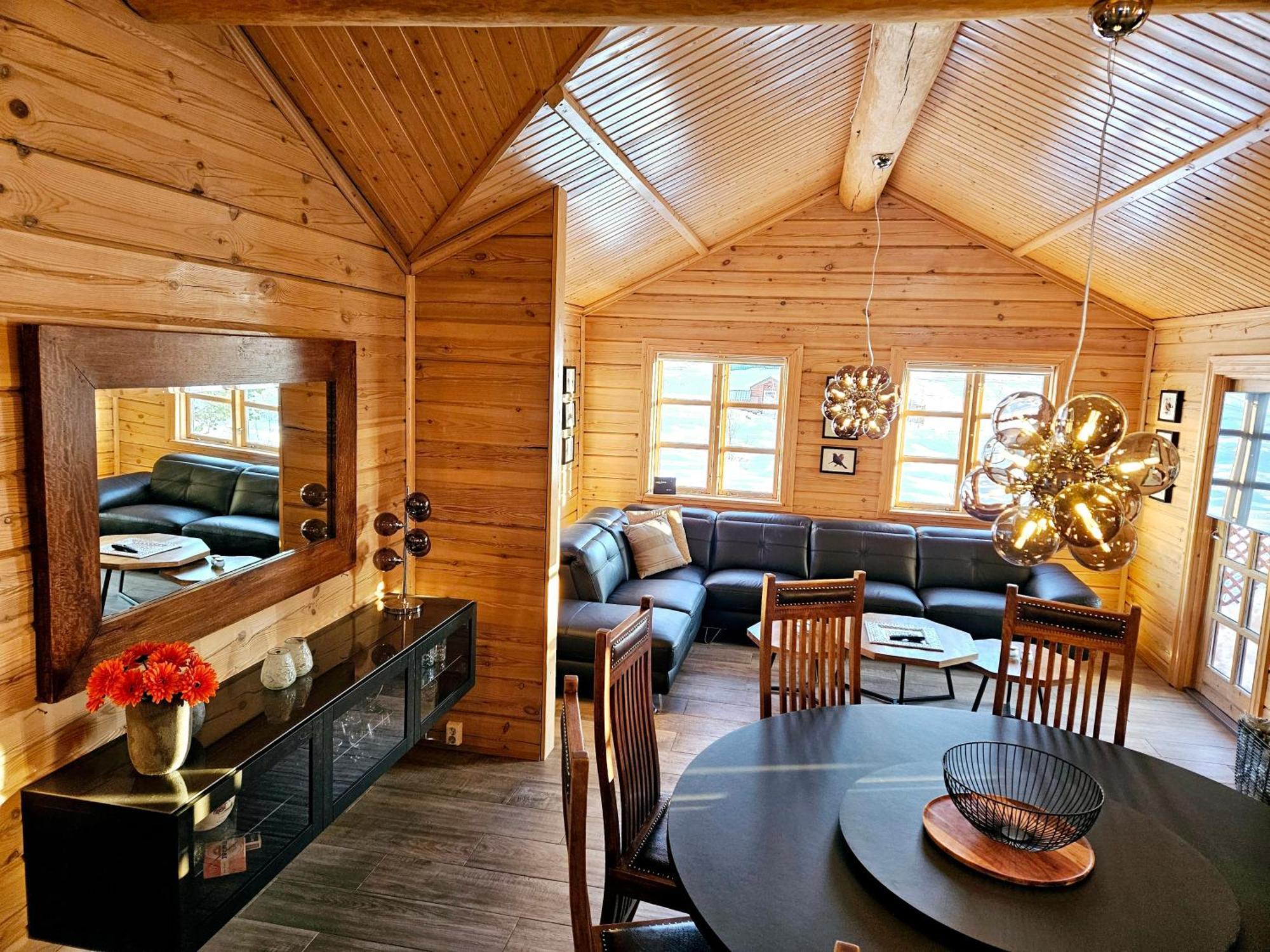 Aurora Vacation Homes Fagravik Akureyri Phòng bức ảnh