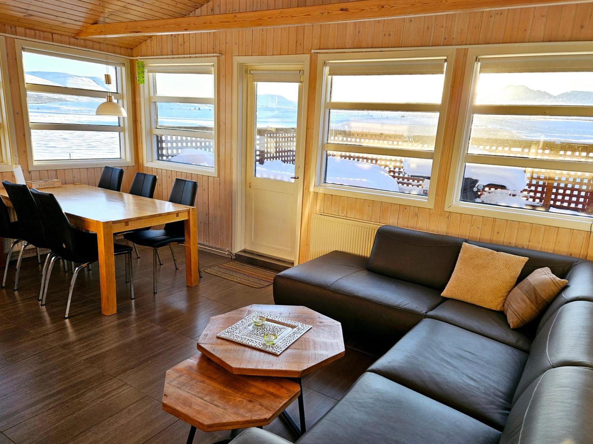 Aurora Vacation Homes Fagravik Akureyri Phòng bức ảnh