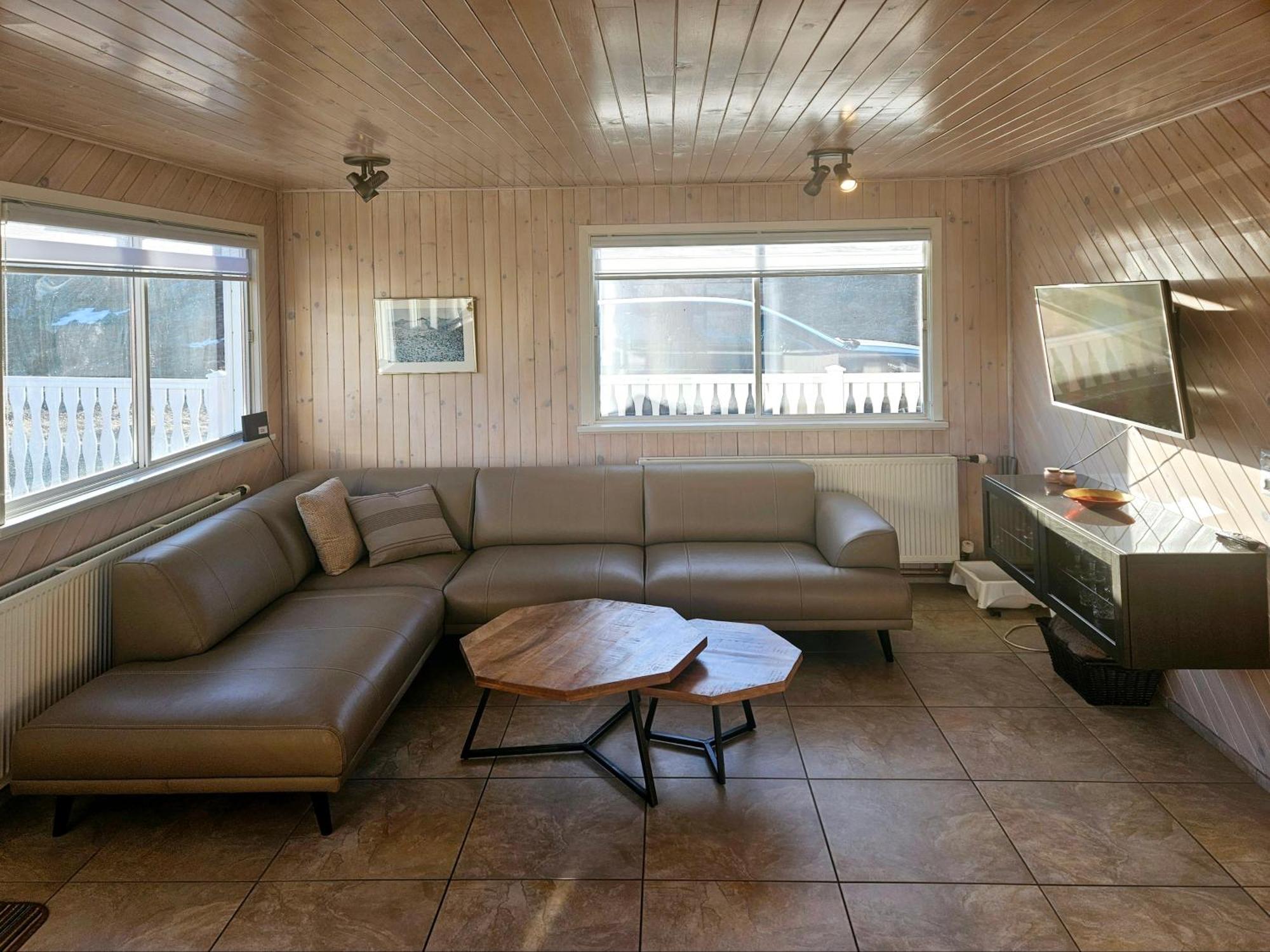 Aurora Vacation Homes Fagravik Akureyri Phòng bức ảnh